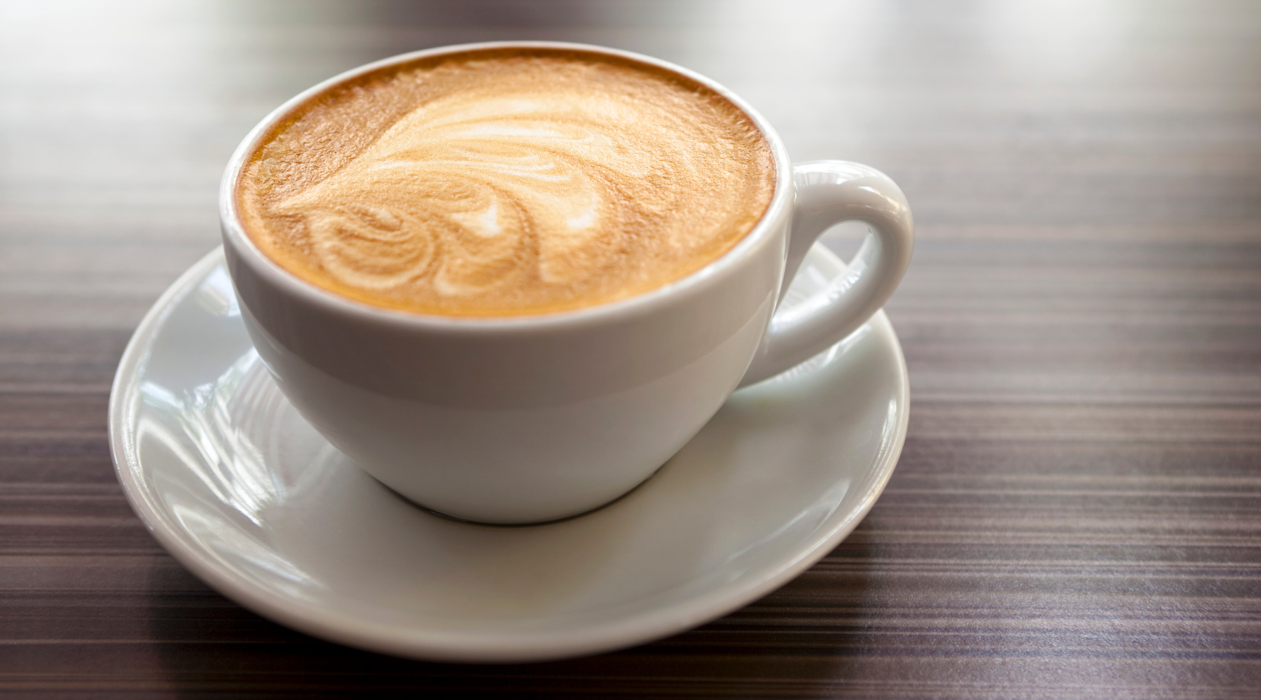What's the Difference Between Flat White and Latte? From Brew to Sip