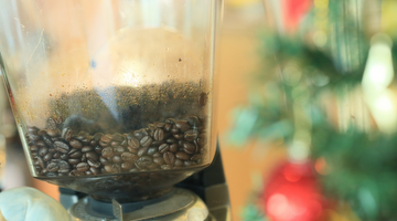 Emergency Coffee Hacks: How to Grind Beans Without a Grinder in Minutes