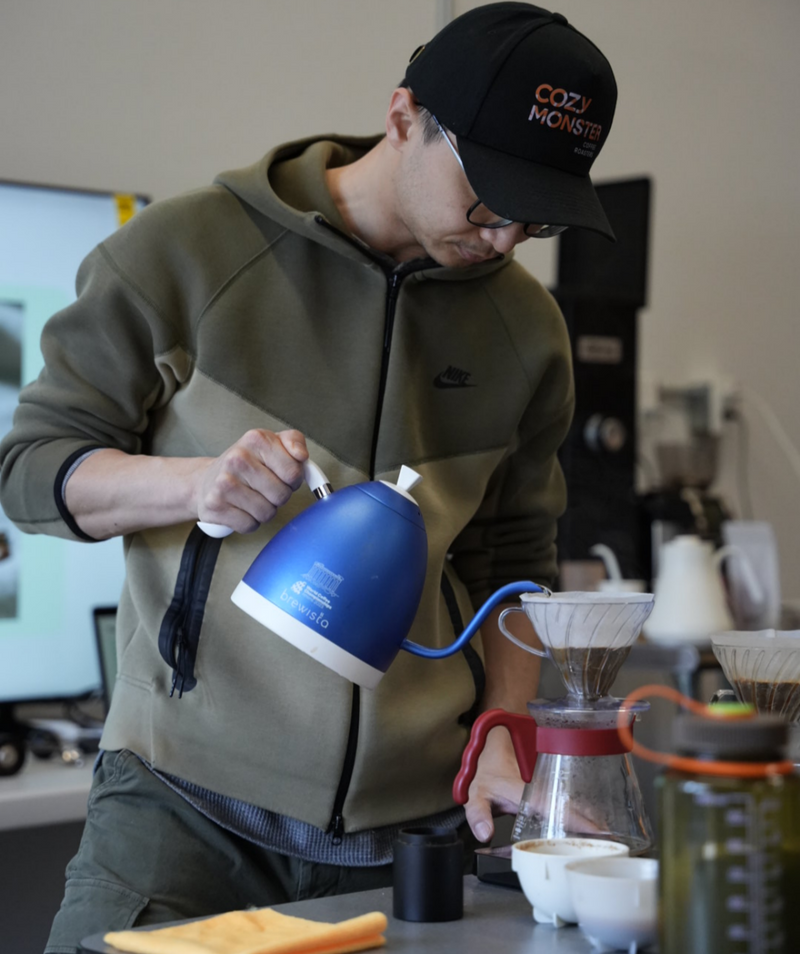[Seattle, US] <em><strong>Wenbo Yang</strong></em>